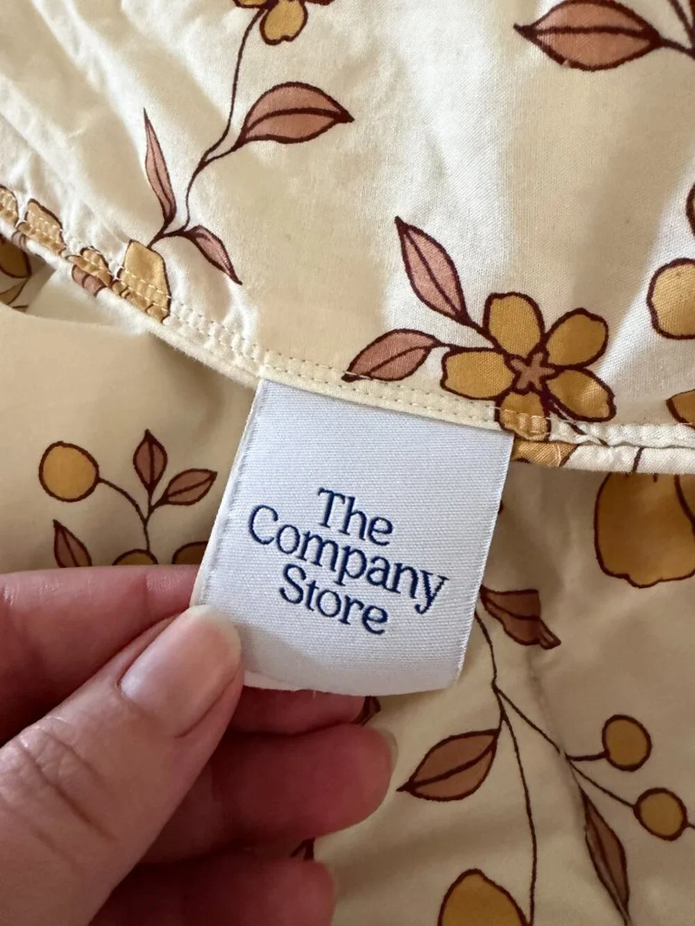 The Company Store Remi Ditsy Floral Queen Comforter + Standard Sham Cotton